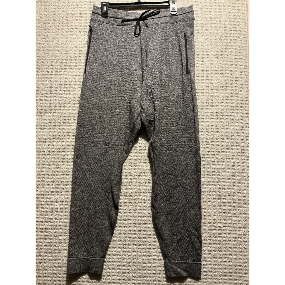 Lululemon Men's Engineered Warmth Joggers L NWOT Gray Textured Waffle Knit